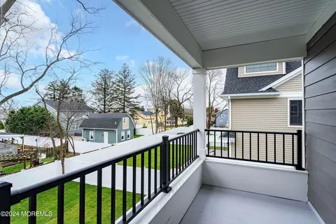 Exterior - 624 Cedarcrest Dr, Brielle, NJ 08730 photo 3 of 8