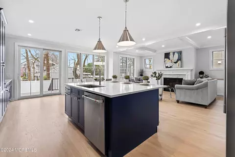 Kitchen - 624 Cedarcrest Dr, Brielle, NJ 08730 photo 2 of 5
