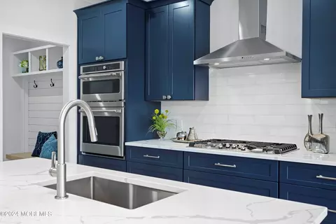Kitchen - 624 Cedarcrest Dr, Brielle, NJ 08730 photo 5 of 5