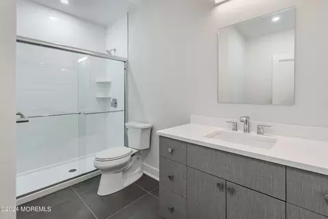 Bath - 626 Cedarcrest Dr, Brielle, NJ 08730 photo 8 of 8