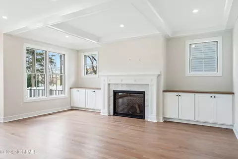 Living - 626 Cedarcrest Dr, Brielle, NJ 08730 photo 3 of 3