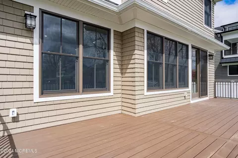 Exterior - 626 Cedarcrest Dr, Brielle, NJ 08730 photo 5 of 7