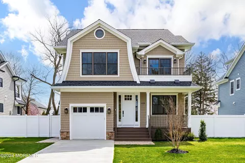 626 Cedarcrest Dr, Brielle, NJ 08730