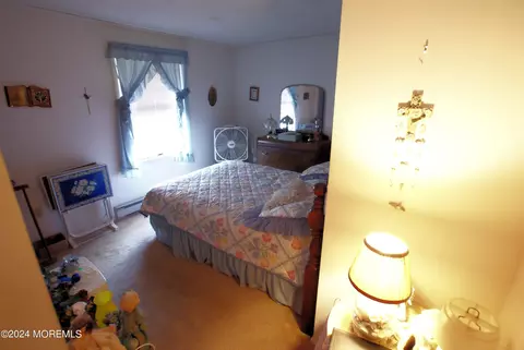 Bedroom - 91 Ocean Ave, Waretown, NJ 08758 photo 2 of 2