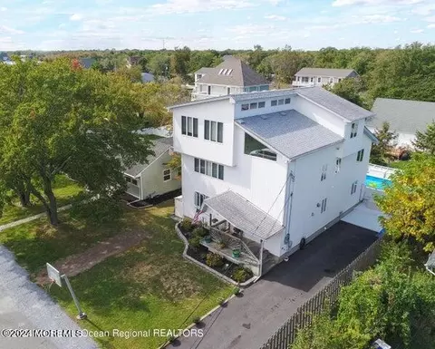 Exterior - 20 Sheldon Ave, Brick, NJ 08723 photo 1 of 10