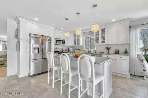 Kitchen - 20 Sheldon Ave, Brick, NJ 08723 photo 4 of 5