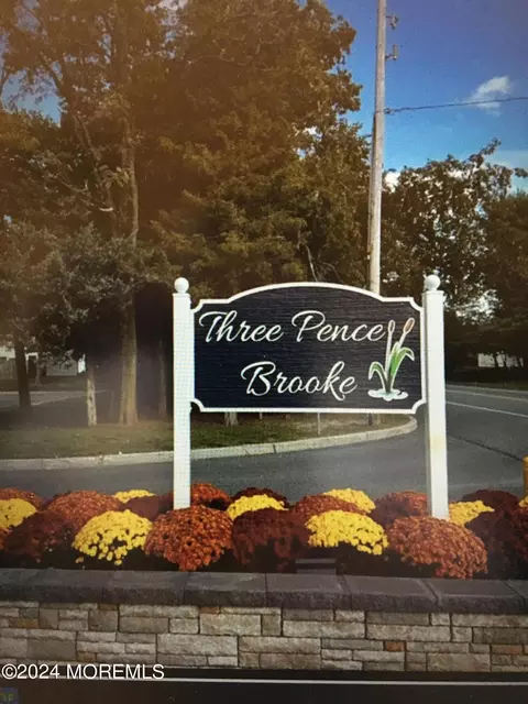 35 Shilling Way, Jackson, NJ 08527