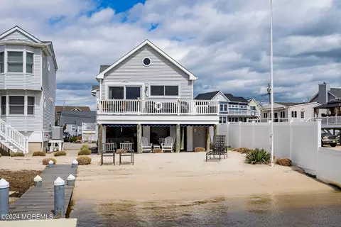 435 Bayside Ter #A1, Seaside Heights, NJ 08751