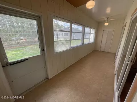 2 Regent Cir, Brick, NJ 08723 photo 20