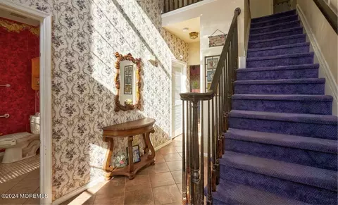 Entry Way - 9 Paceview Dr, Howell, NJ 07731 photo 2 of 2