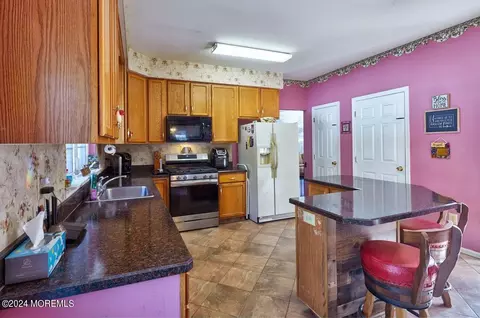Kitchen - 9 Paceview Dr, Howell, NJ 07731 photo 1 of 4