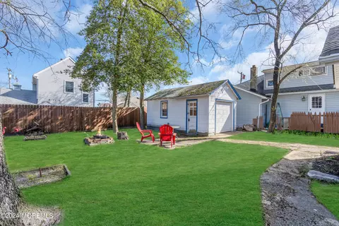Exterior - 504 Pinecroft Dr, Brick, NJ 08723 photo 12 of 15