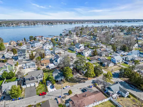 View/Area - 504 Pinecroft Dr, Brick, NJ 08723 photo 11 of 13