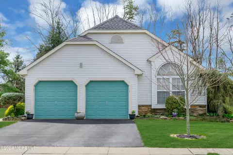3132 Dillon Ct, Toms River, NJ 08755