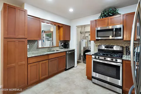 Kitchen - 34 Maple St, Waretown, NJ 08758 photo 5 of 6