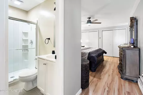 Bath - 34 Maple St, Waretown, NJ 08758 photo 2 of 3