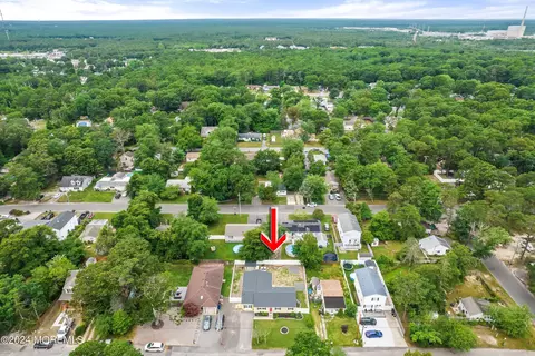 View/Area - 34 Maple St, Waretown, NJ 08758 photo 3 of 7