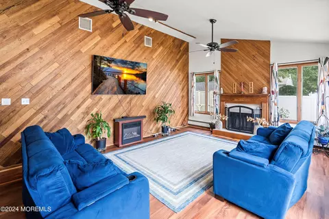 Living - 34 Maple St, Waretown, NJ 08758 photo 5 of 7