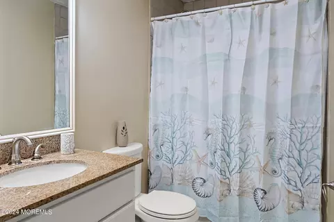 Bath - 34 Maple St, Waretown, NJ 08758 photo 3 of 3