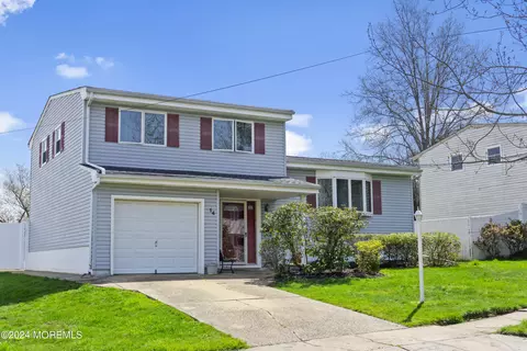 14 Tulip Dr, Old Bridge, NJ 08857