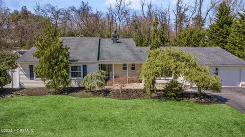 55 Sycamore Ave, Freehold, NJ 07728