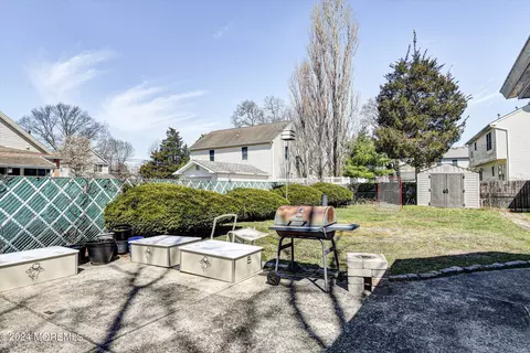 Exterior - 474 Driver Ave, Brick, NJ 08723 photo 8 of 11