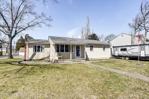 Exterior - 474 Driver Ave, Brick, NJ 08723 photo 3 of 11