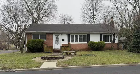 17 Belmar Ave, Oceanport, NJ 07757