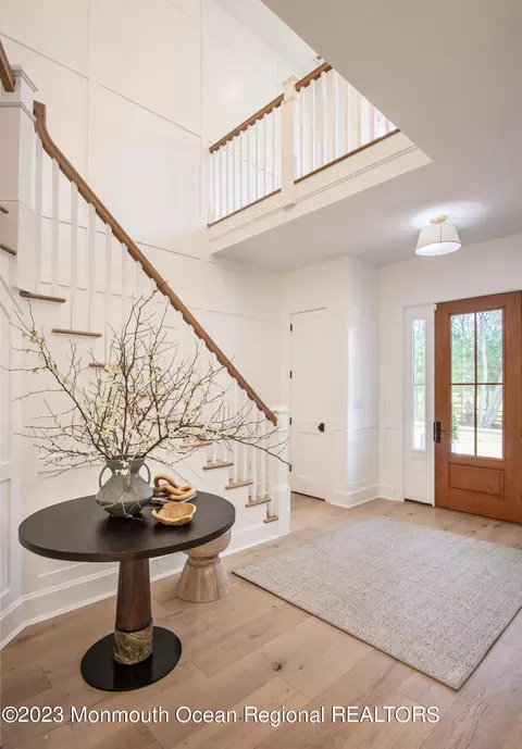 22 Bingham Ct, Rumson, NJ 07760 photo 3