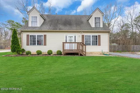 140 Filmore Ave, Galloway, NJ 08205