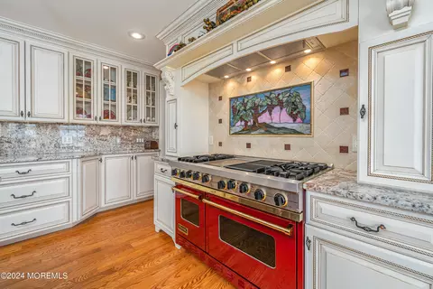 Kitchen - 908 Boxer Dr, Forked River, NJ 08731 photo 2 of 6