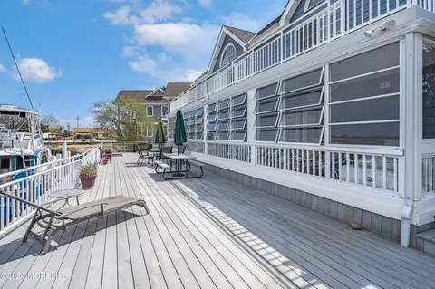 Exterior - 908 Boxer Dr, Forked River, NJ 08731 photo 9 of 13