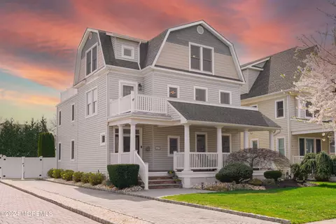 407 11th Ave, Belmar, NJ 07719