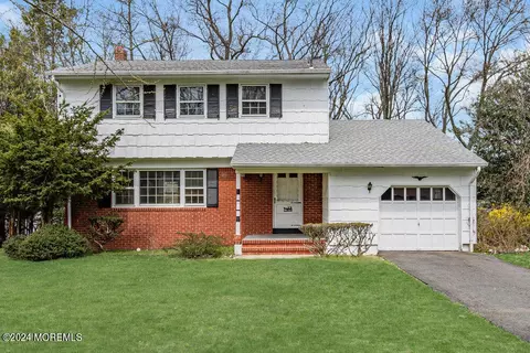 349 Grant Ave, Eatontown, NJ 07724