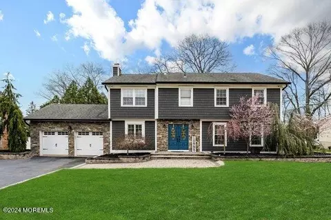 215 Grant Ave, Eatontown, NJ 07724