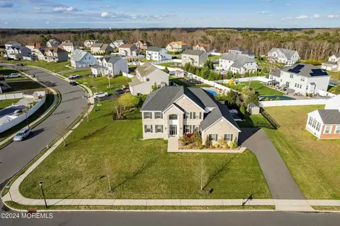 Exterior - 7 Moet Ct, Jackson, NJ 08527 photo 2 of 8