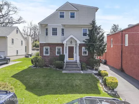 115 Chestnut St, Nutley, NJ 07110