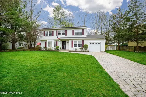 316 Weldon Rd, Manchester, NJ 08759