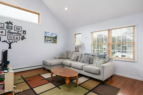 Living - 500 Ocean Blvd, Leonardo, NJ 07737 photo 5 of 5