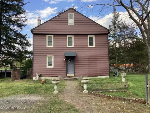 214 Long Swamp Rd, New Egypt, NJ 08533