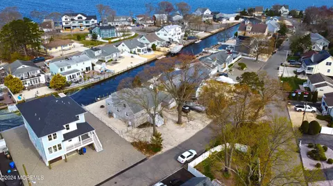 View/Area - 17 Lagoon Dr E, Brick, NJ 08723 photo 3 of 7