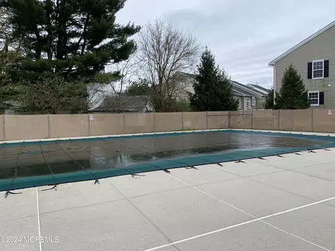 Exterior - 53 Brookfield Dr, Jackson, NJ 08527 photo 5 of 8