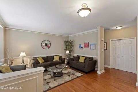 Living - 53 Brookfield Dr, Jackson, NJ 08527 photo 2 of 8