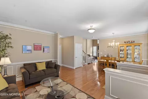 Living - 53 Brookfield Dr, Jackson, NJ 08527 photo 3 of 8