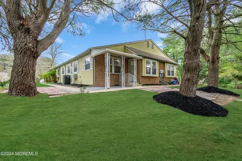 19 Medford Rd #61, Manchester, NJ 08759