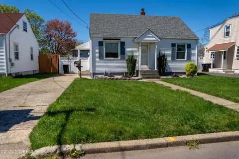 7 Sherman Ave, East Brunswick, NJ 08816