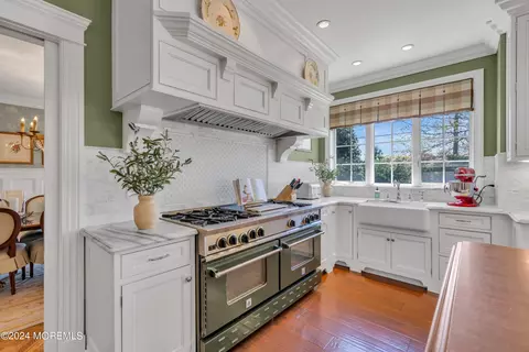 Kitchen - 801 5th Ave, Spring Lake, NJ 07762 photo 7 of 8