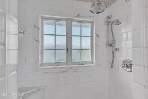 Bath - 801 5th Ave, Spring Lake, NJ 07762 photo 10 of 11