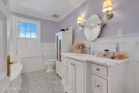 Bath - 801 5th Ave, Spring Lake, NJ 07762 photo 5 of 11