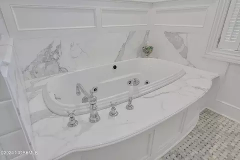 Bath - 801 5th Ave, Spring Lake, NJ 07762 photo 7 of 11